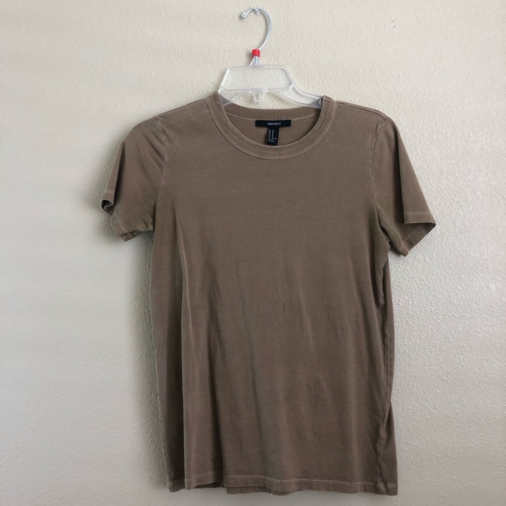green t shirt